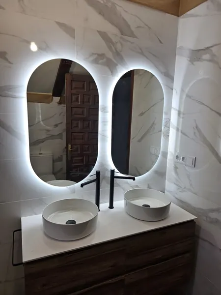 Baño Principal — Mármol y Roble — foto 5