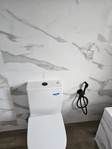 Baño con Ducha de Obra — foto 11