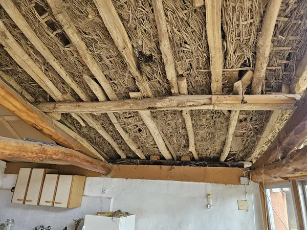 Refuerzo de Estructura y Cubierta — foto 1